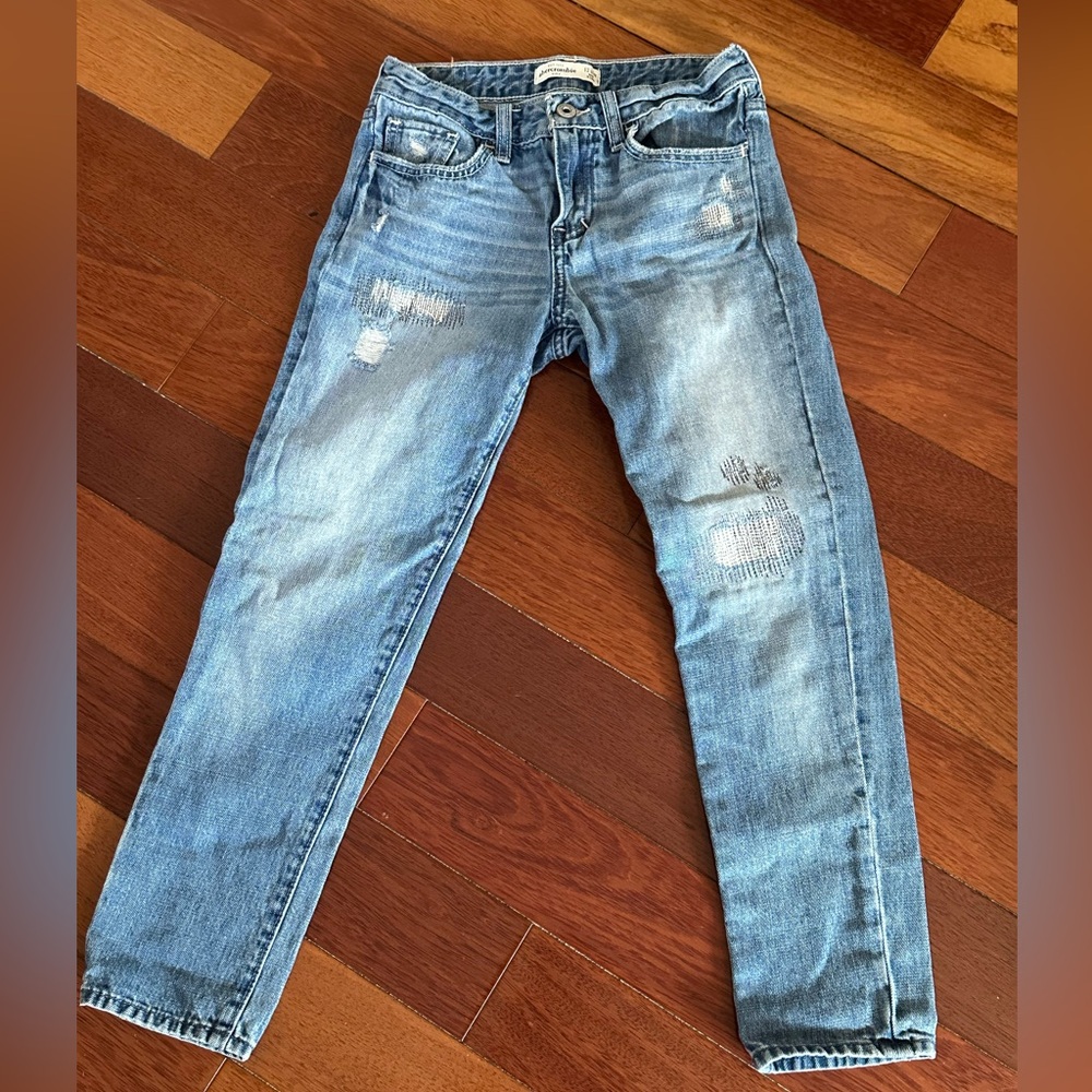 Abercrombie kids slim straight jeans distressed with silver stitch 5 pockets